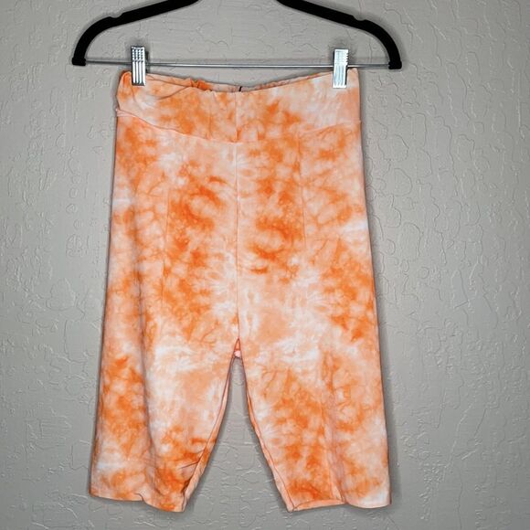 (PRETTYLITTLETHINGS) high waisted cycling shorts - Picture 1 of 9